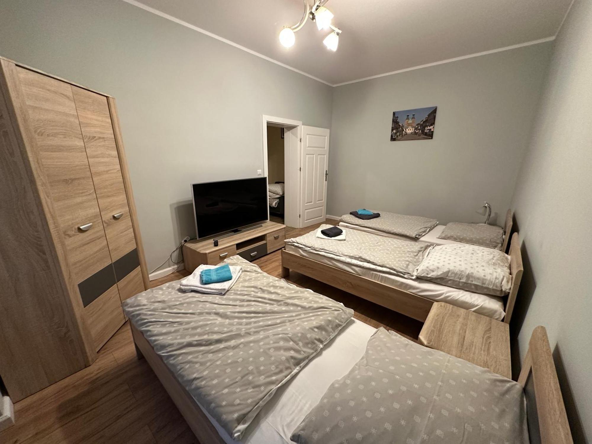 Apartament Kleopatra Gniezno Eksteriør billede